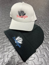 Load image into Gallery viewer, TruckStyle V8 TWO TONE BEANIE
