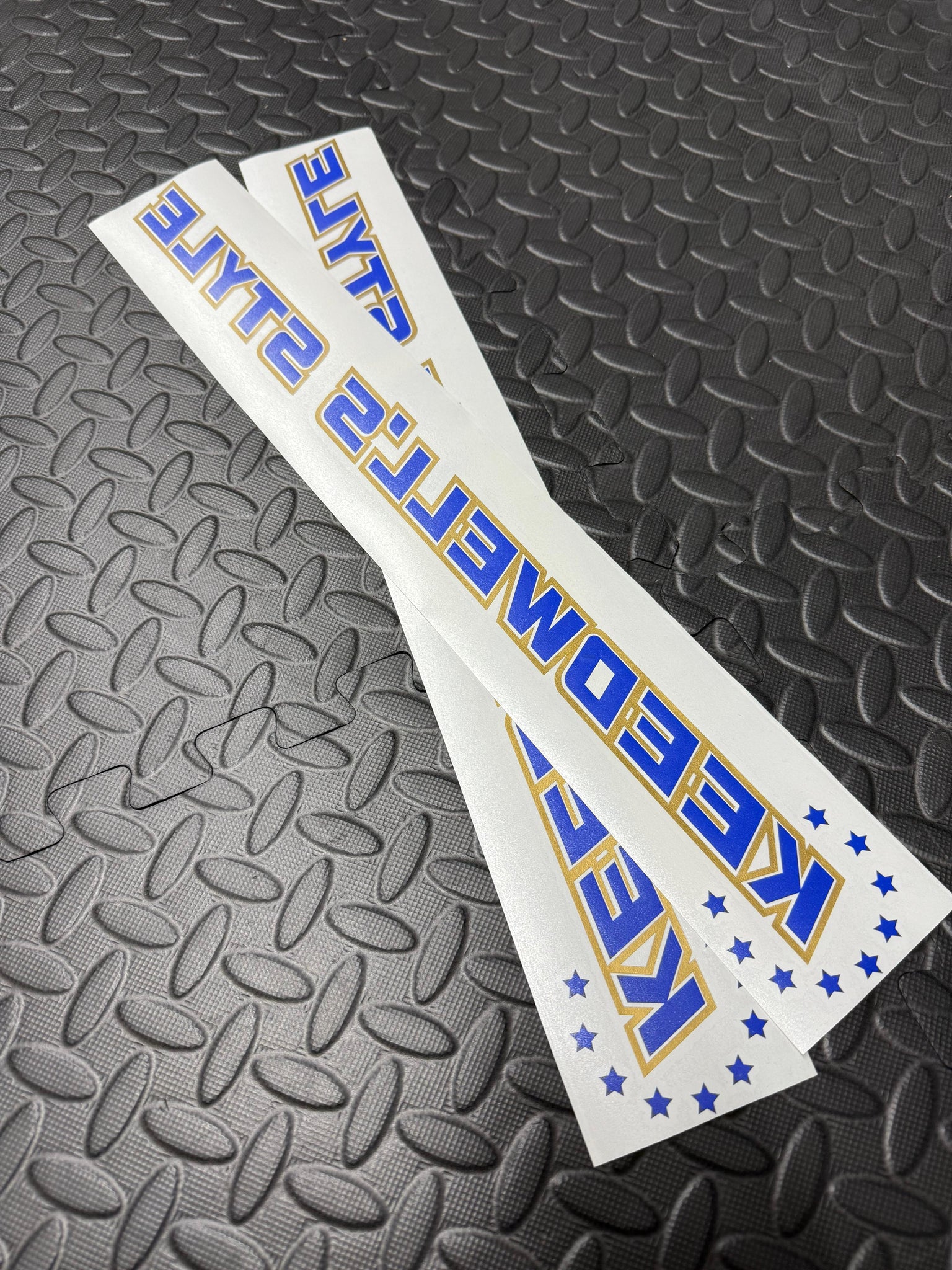 Two Tone Man Sticker CUSTOM TWO TONE Side Window Stickers WITH STARS – TruckStyle LTD