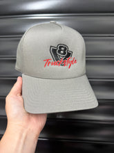 Load image into Gallery viewer, TruckStyle V8 TWO TONE CAP
