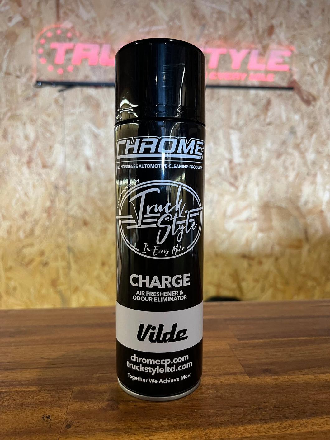 TruckStyle x Chrome Charge Can Vilde